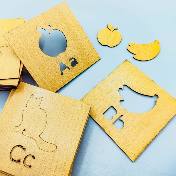 Wooden Urdu & English Alphabet & Shape Stencils Set