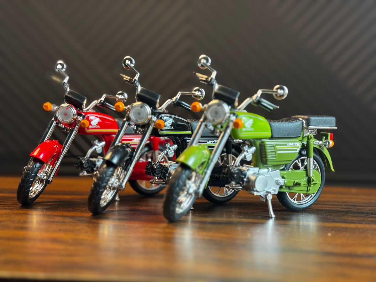 Honda 70 Bike Diecast Model Motorcycle (HL-M102A)