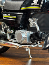 Honda 70 Bike Diecast Model Motorcycle (HL-M102A)