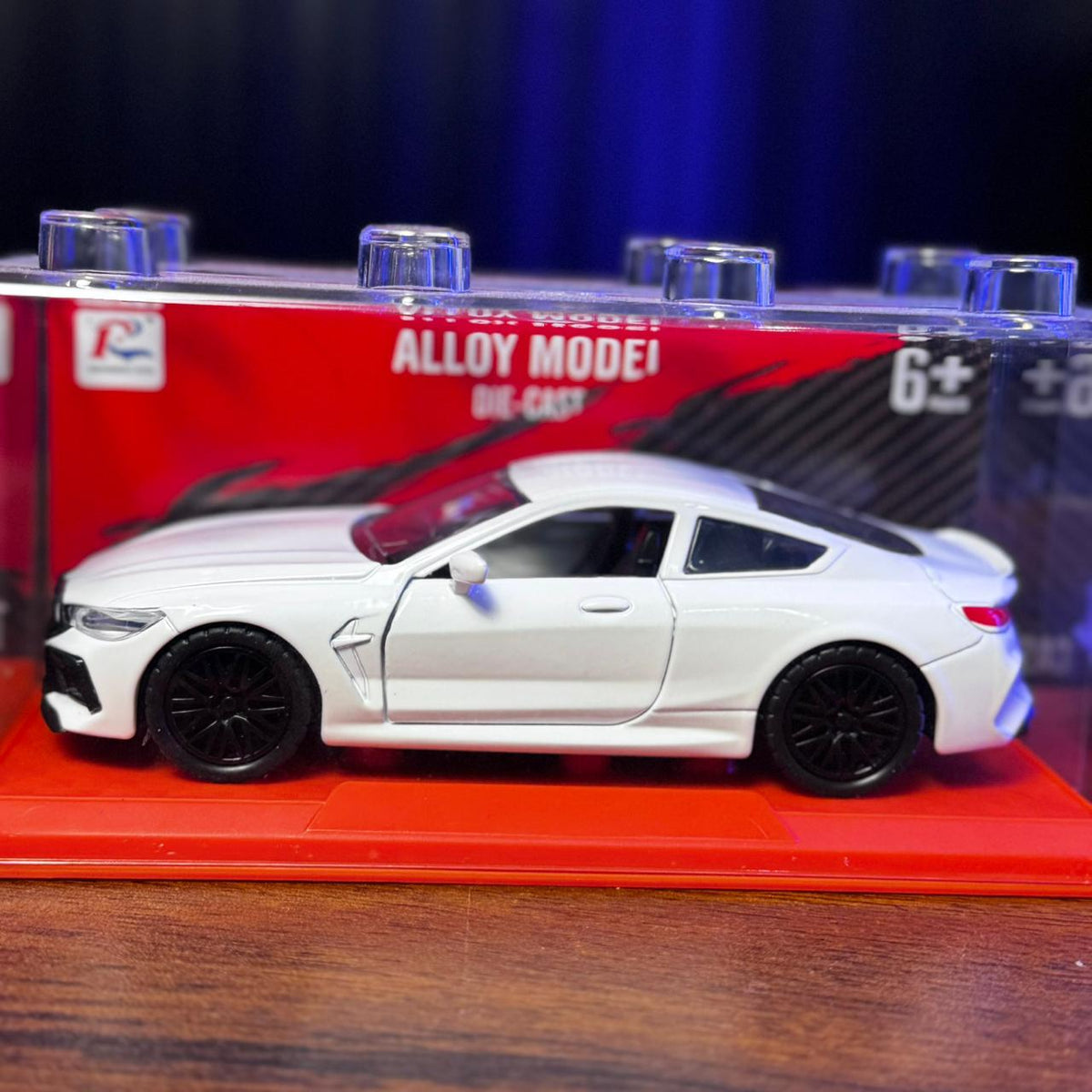 BMW M8 Premium 1:36 Scale Die-Cast Sports Car (White Color | W36888)