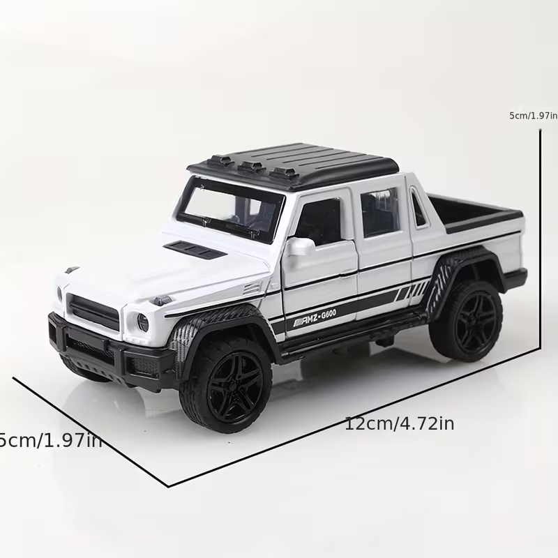 Pull-Back Luxury Metal 1:32 Scale Die-Cast Trucks (Random Colors)