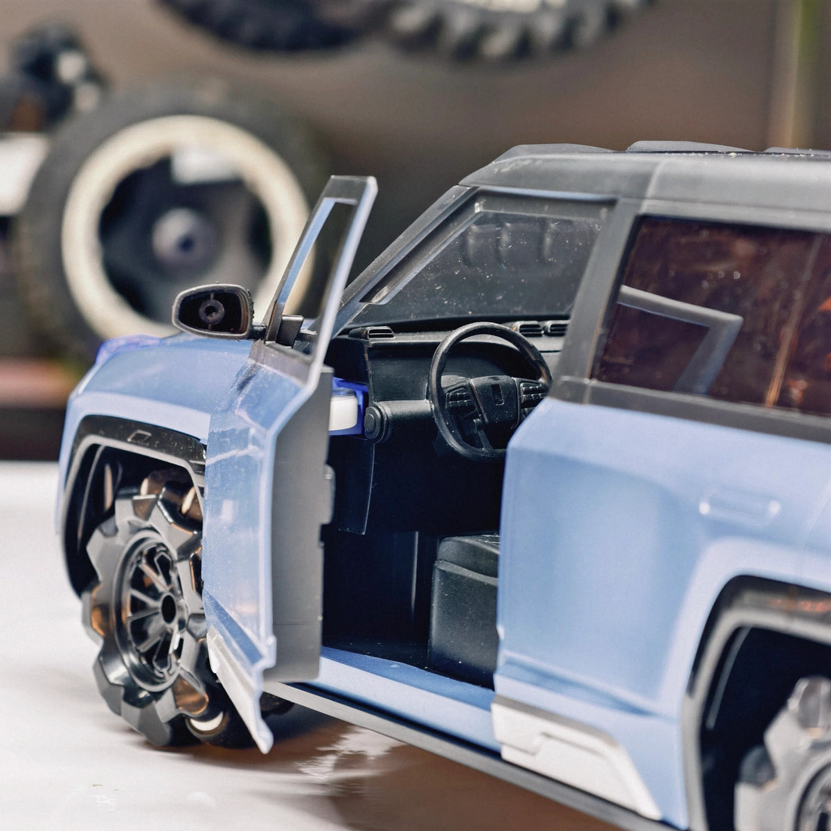 RC MOKA U8 EV SUV Electric Car 1:12 Scale